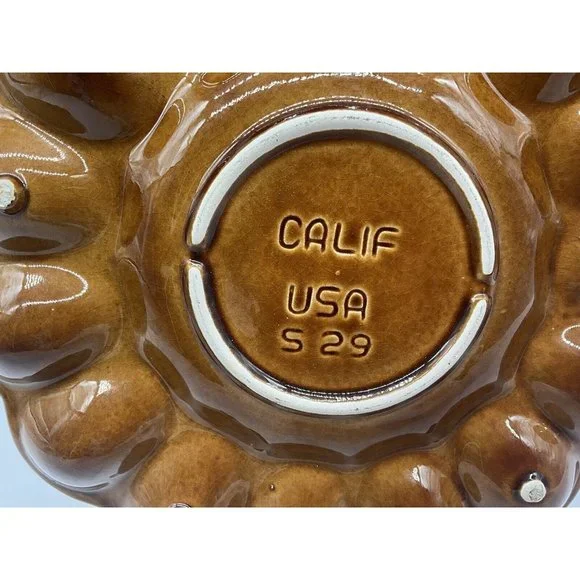 California Pottery Golen Brown Deviled Egg Plate, Made in USA - Picture 13 of 16